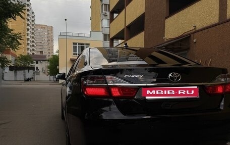 Toyota Camry, 2017 год, 2 070 000 рублей, 9 фотография