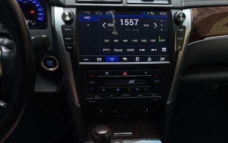 Toyota Camry, 2017 год, 2 070 000 рублей, 16 фотография