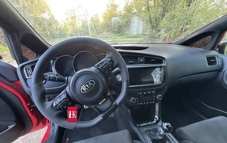KIA cee'd GT II, 2016 год, 1 170 000 рублей, 17 фотография