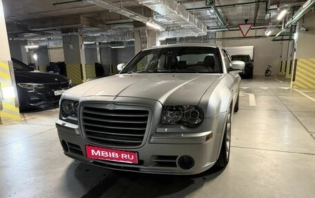 Chrysler 300C II, 2008 год, 2 500 000 рублей, 7 фотография