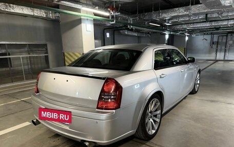Chrysler 300C II, 2008 год, 2 500 000 рублей, 3 фотография