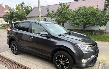 Toyota RAV4, 2015 год, 2 040 000 рублей, 4 фотография