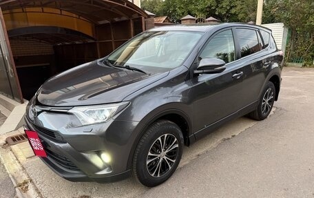 Toyota RAV4, 2015 год, 2 040 000 рублей, 5 фотография