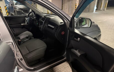 KIA Sportage II, 2010 год, 990 000 рублей, 14 фотография