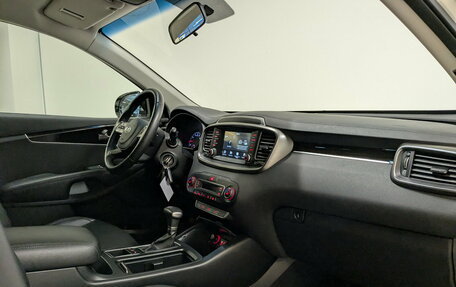 KIA Sorento III Prime рестайлинг, 2018 год, 3 200 000 рублей, 11 фотография