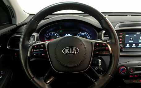KIA Sorento III Prime рестайлинг, 2018 год, 3 200 000 рублей, 22 фотография