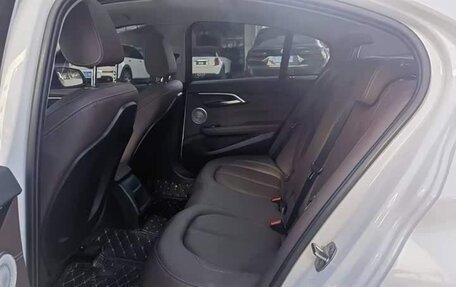 BMW 1 серия, 2023 год, 1 890 000 рублей, 6 фотография