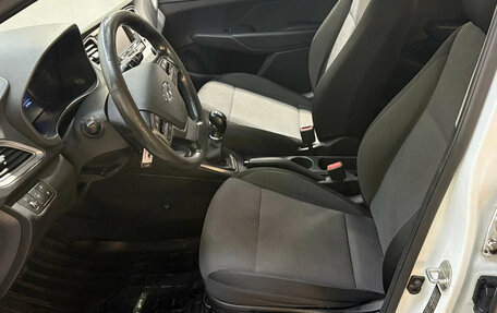 Hyundai Solaris II рестайлинг, 2019 год, 650 000 рублей, 7 фотография