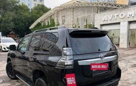 Toyota Land Cruiser Prado 150 рестайлинг 2, 2013 год, 2 870 000 рублей, 2 фотография