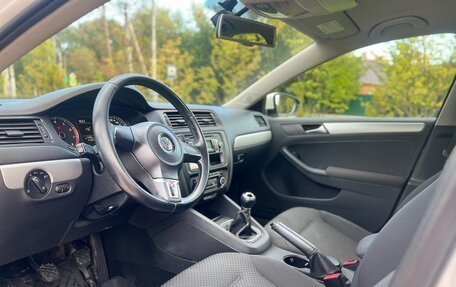 Volkswagen Jetta VI, 2011 год, 1 000 050 рублей, 9 фотография