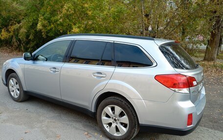 Subaru Outback IV рестайлинг, 2011 год, 1 500 000 рублей, 6 фотография