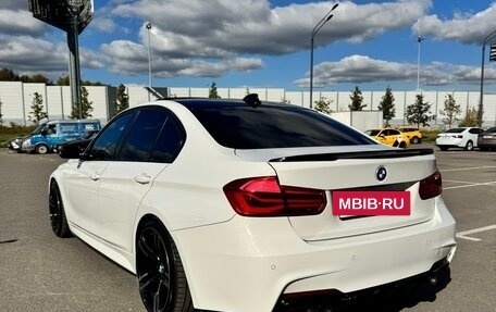 BMW 3 серия, 2017 год, 2 650 000 рублей, 14 фотография