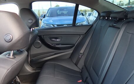 BMW 3 серия, 2017 год, 2 650 000 рублей, 27 фотография
