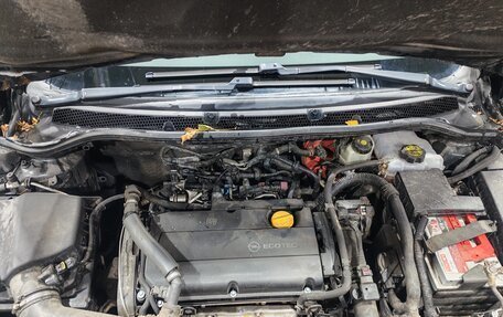 Opel Astra J, 2011 год, 600 000 рублей, 10 фотография