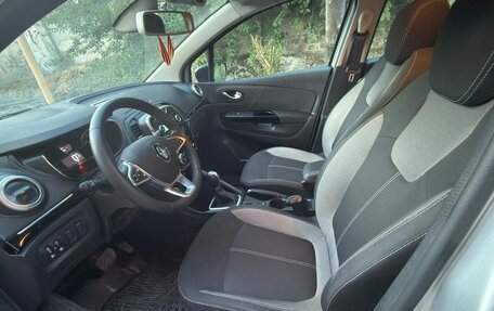 Renault Kaptur I рестайлинг, 2020 год, 1 400 000 рублей, 4 фотография