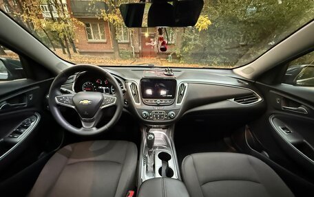 Chevrolet Malibu IX, 2019 год, 1 700 000 рублей, 9 фотография