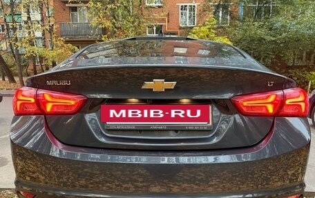 Chevrolet Malibu IX, 2019 год, 1 700 000 рублей, 6 фотография