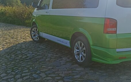 Volkswagen Caravelle T5, 2011 год, 2 190 000 рублей, 4 фотография