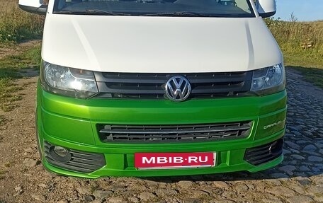 Volkswagen Caravelle T5, 2011 год, 2 190 000 рублей, 3 фотография