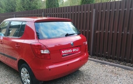 Skoda Fabia II, 2011 год, 800 000 рублей, 6 фотография