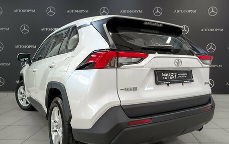 Toyota RAV4, 2025 год, 3 555 000 рублей, 7 фотография