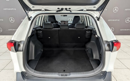 Toyota RAV4, 2025 год, 3 555 000 рублей, 10 фотография