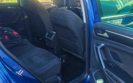 Volkswagen Tiguan II, 2021 год, 3 330 000 рублей, 13 фотография