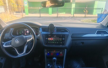 Volkswagen Tiguan II, 2021 год, 3 330 000 рублей, 10 фотография