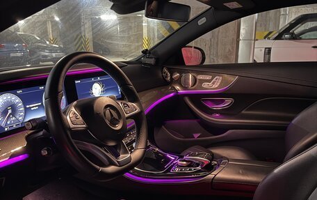 Mercedes-Benz E-Класс, 2018 год, 4 790 000 рублей, 15 фотография