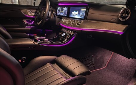 Mercedes-Benz E-Класс, 2018 год, 4 790 000 рублей, 21 фотография
