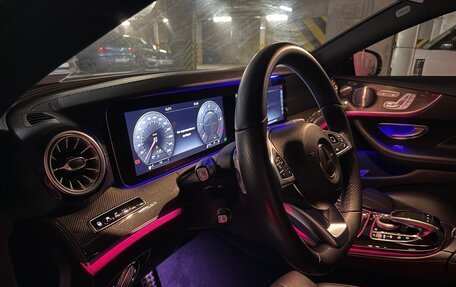 Mercedes-Benz E-Класс, 2018 год, 4 790 000 рублей, 16 фотография