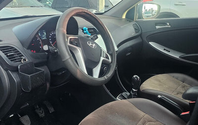 Hyundai Solaris II рестайлинг, 2016 год, 986 000 рублей, 1 фотография