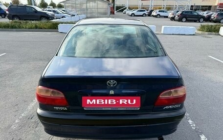 Toyota Avensis III рестайлинг, 2001 год, 250 000 рублей, 3 фотография