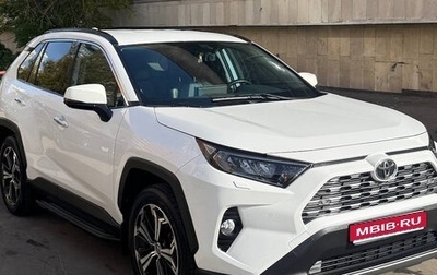 Toyota RAV4, 2019 год, 3 700 000 рублей, 1 фотография