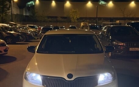 Skoda Rapid I, 2015 год, 565 000 рублей, 3 фотография