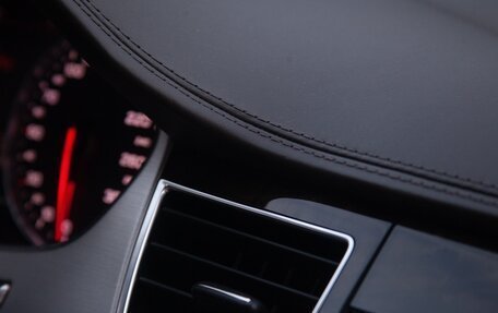 Audi A8, 2011 год, 3 600 000 рублей, 10 фотография
