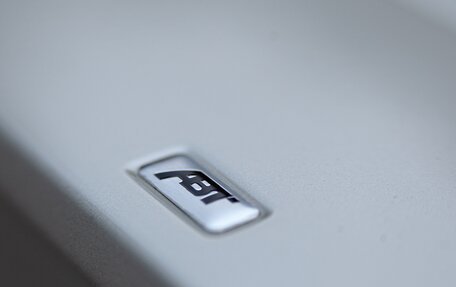Audi A8, 2011 год, 3 600 000 рублей, 19 фотография
