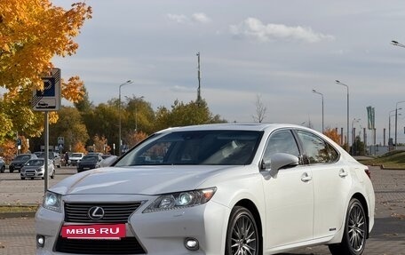 Lexus ES VII, 2014 год, 2 300 000 рублей, 10 фотография