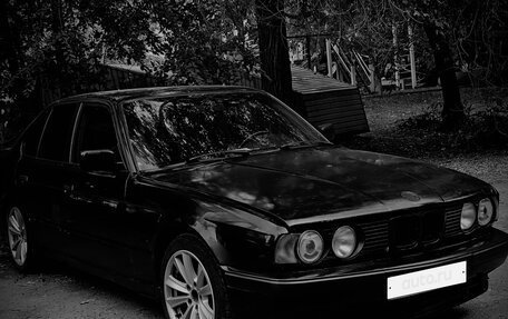 BMW 5 серия, 1991 год, 245 000 рублей, 1 фотография