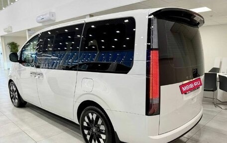 Hyundai Staria, 2025 год, 8 870 000 рублей, 5 фотография