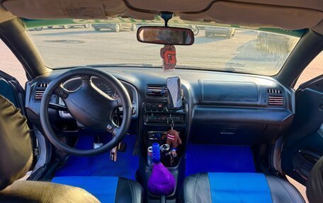 Mazda 323, 1997 год, 250 000 рублей, 11 фотография