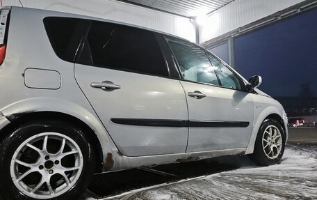Renault Scenic III, 2005 год, 170 000 рублей, 2 фотография