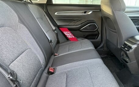 Geely Emgrand, 2024 год, 1 659 000 рублей, 16 фотография