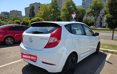 Hyundai Solaris II рестайлинг, 2015 год, 1 100 000 рублей, 10 фотография