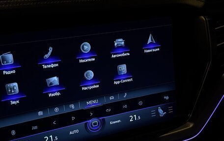 Volkswagen Touareg III, 2018 год, 4 000 000 рублей, 7 фотография