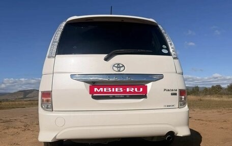 Toyota ISis I, 2015 год, 1 495 000 рублей, 2 фотография