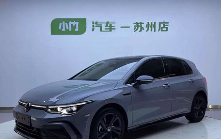 Volkswagen Golf VIII, 2023 год, 1 590 000 рублей, 3 фотография