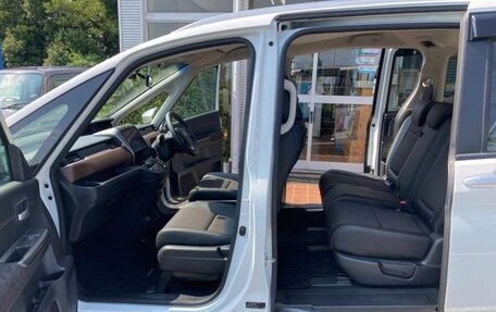Honda Freed II, 2023 год, 1 344 000 рублей, 4 фотография