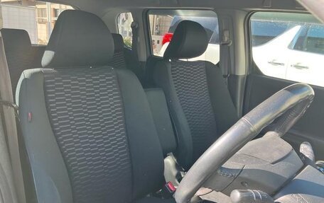 Honda Crossroad, 2010 год, 980 000 рублей, 8 фотография