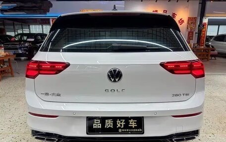 Volkswagen Golf VIII, 2023 год, 1 950 003 рублей, 5 фотография